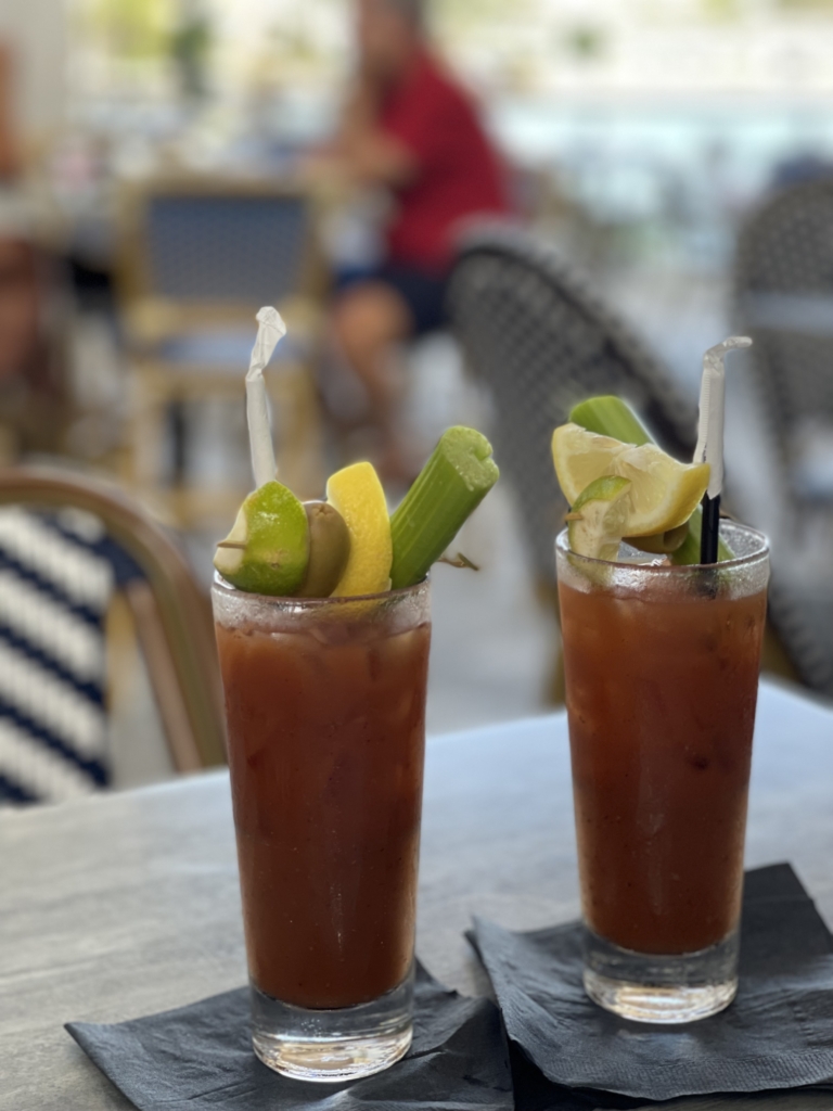 Hogfish Harry's Naples