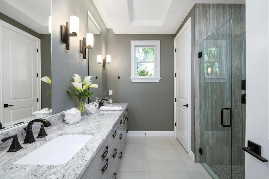 bathroom staging